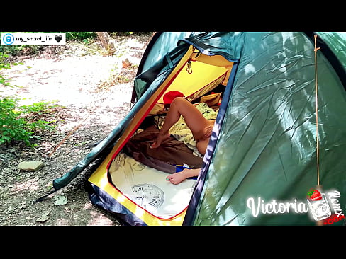 ❤️ Gefilmt op Kamera Passionéierte Rucksack Stranger an engem Zelt ️❌ Fuckvideo op Porno lb.killvs.top ❤